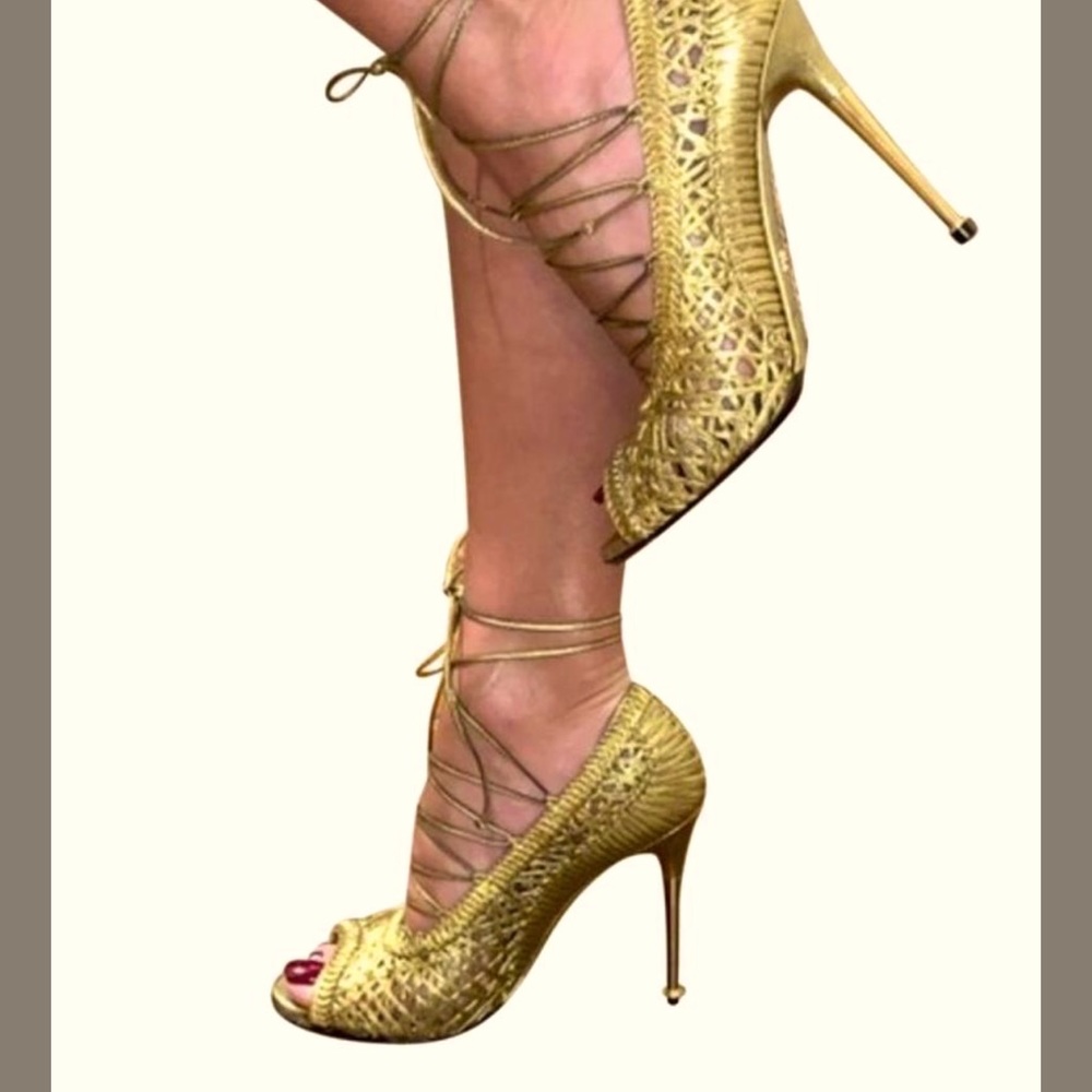 Tom Ford Napa Laces Gold Pump $1690 41